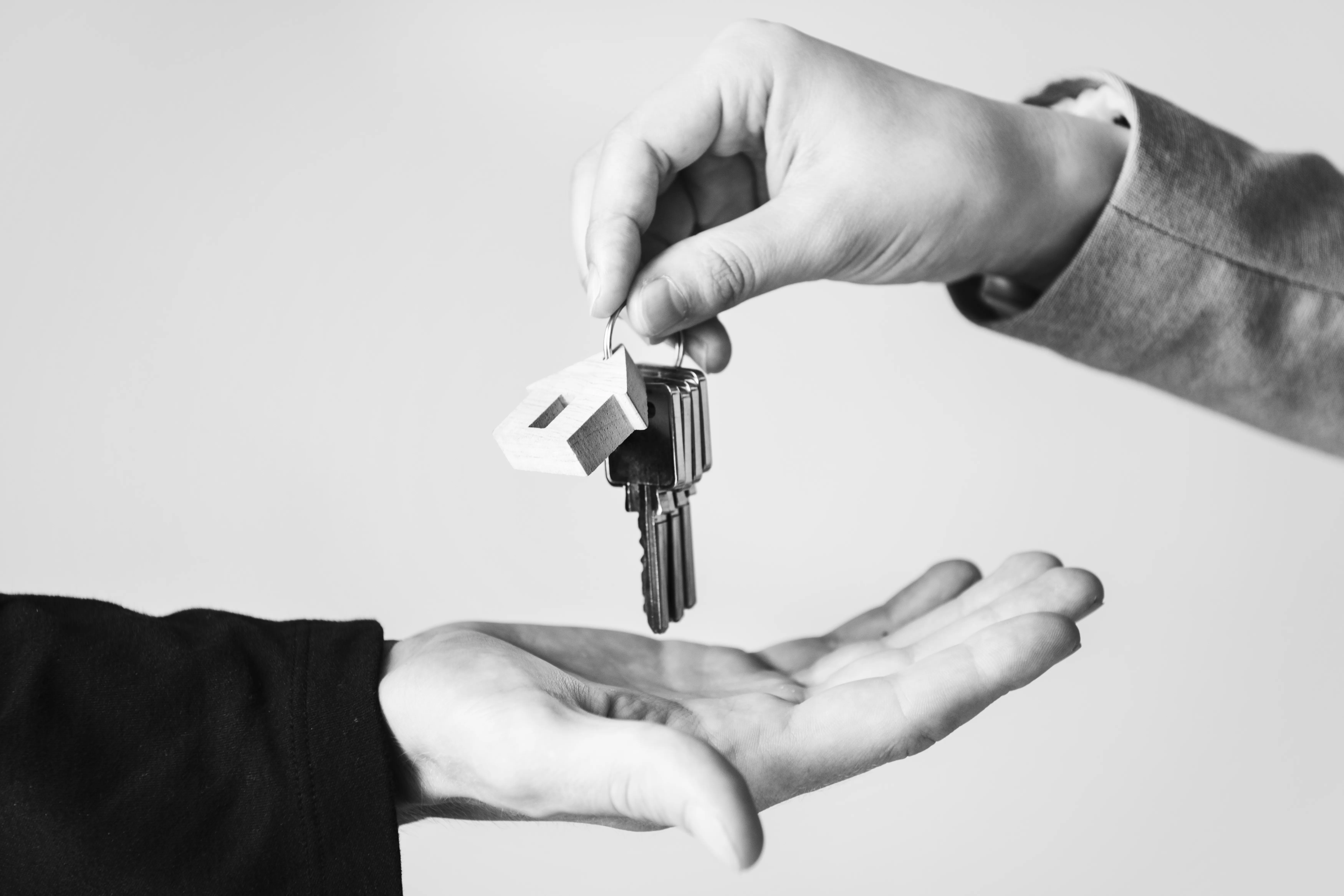 Upperside Real Estate LLC